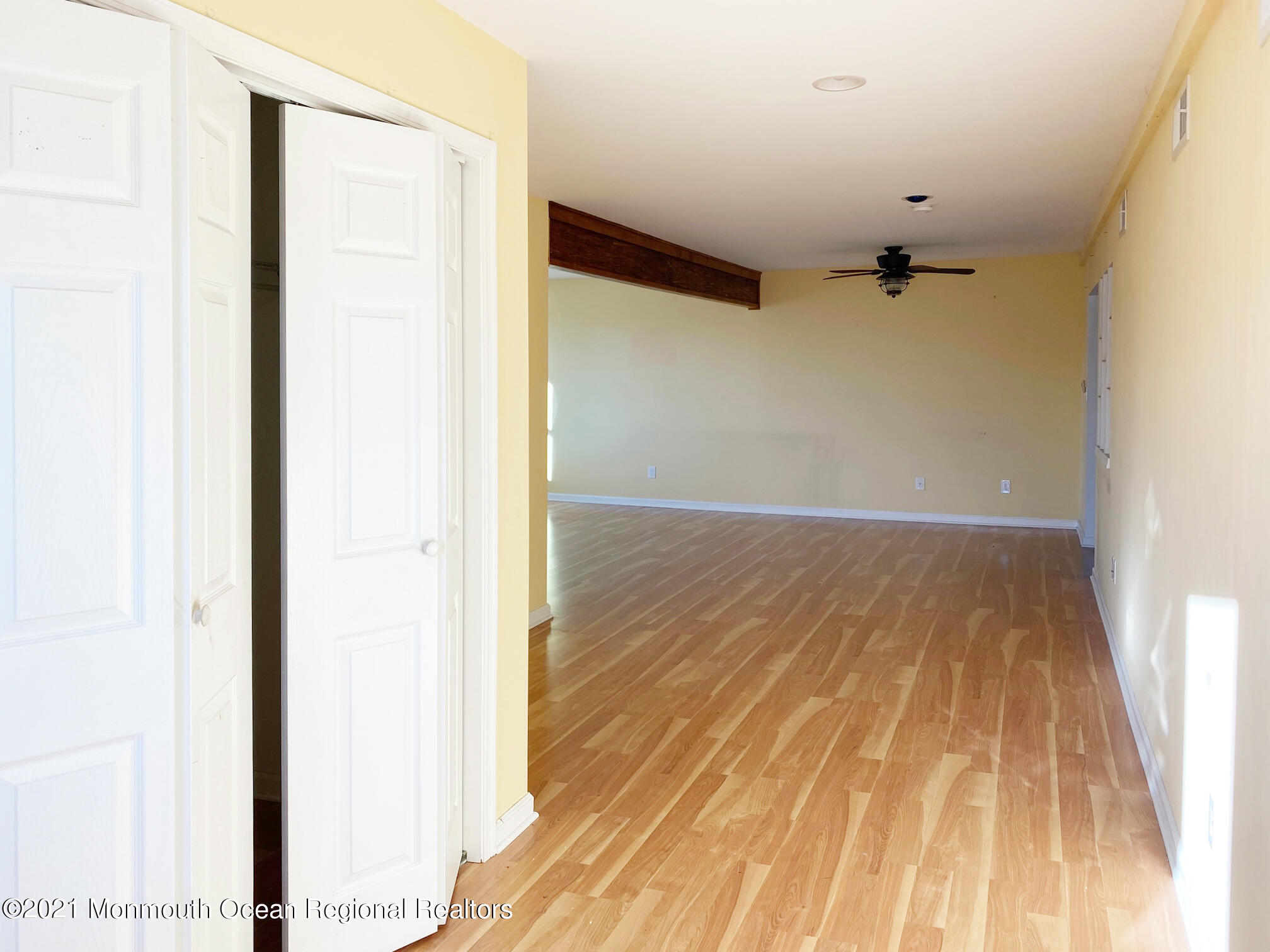 1064 Radio Road Little Egg Harbor, NJ 08087 - Photo 12 of 26 Entry