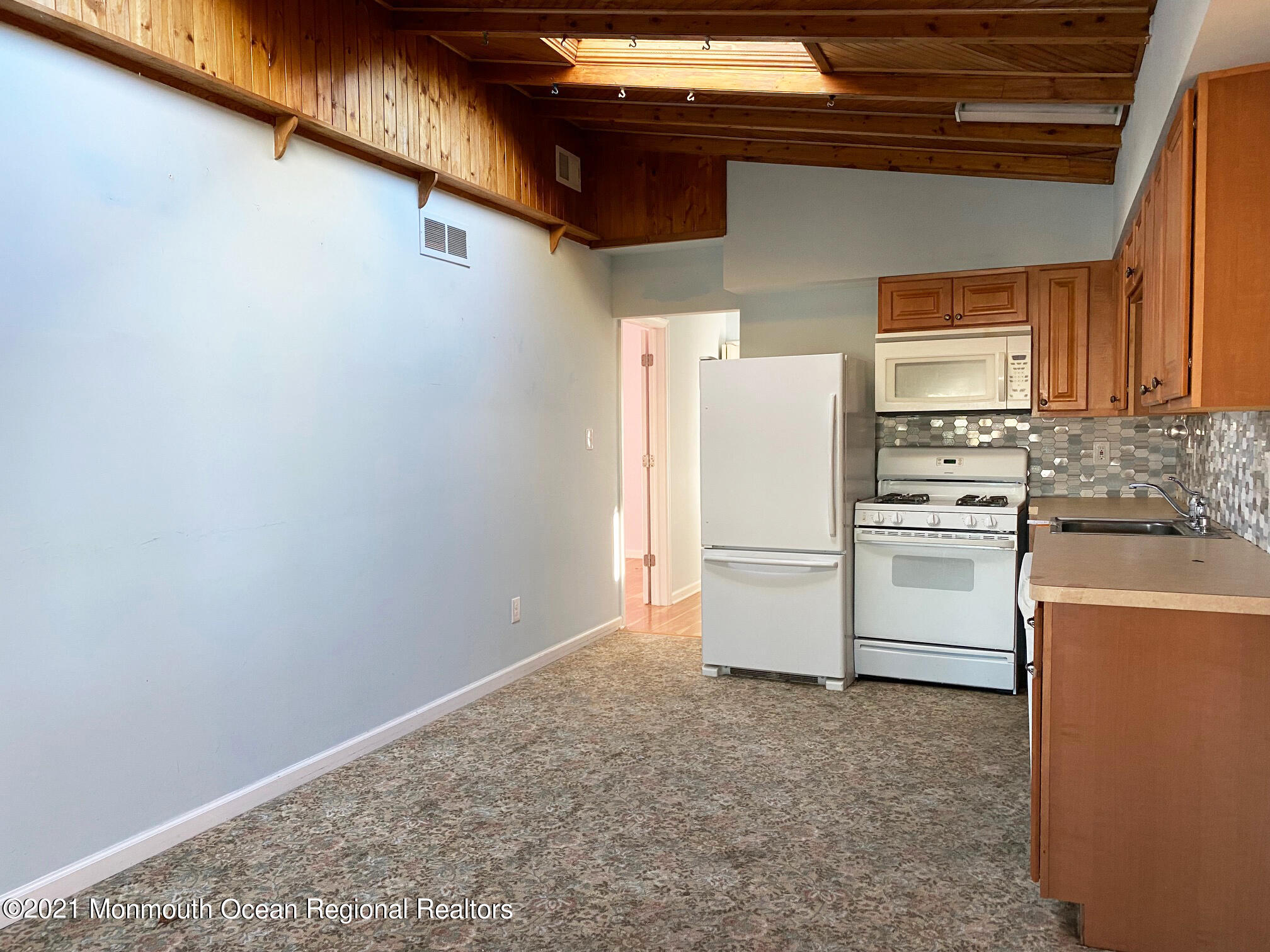 1064 Radio Road Little Egg Harbor, NJ 08087 - Photo 14 of 26 Kitchen 2