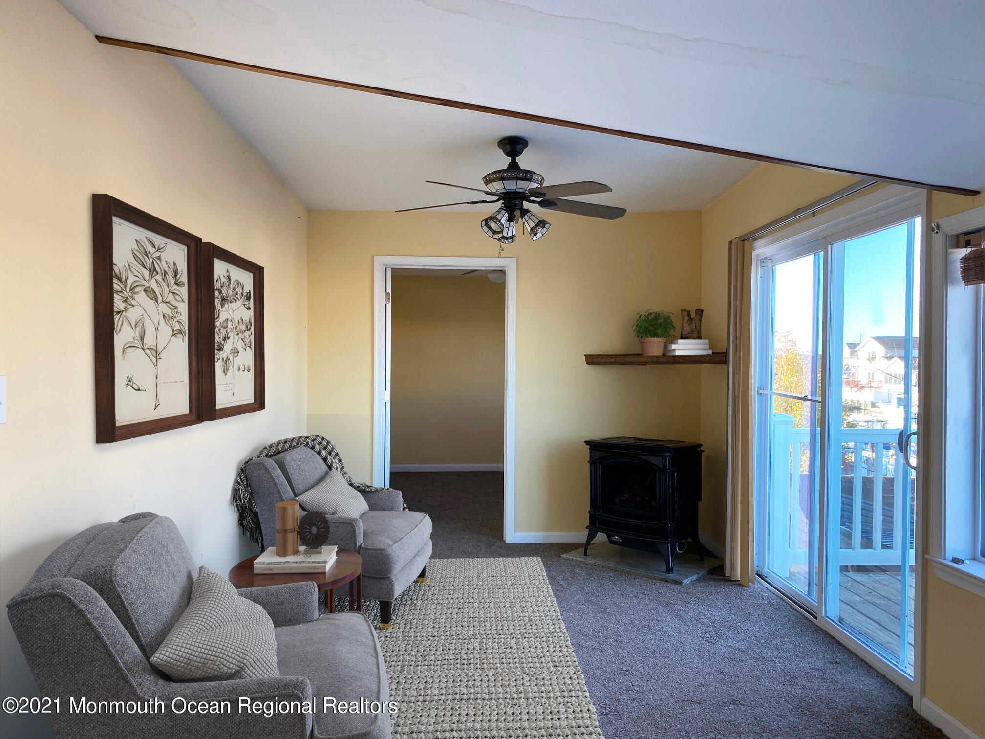 1064 Radio Road Little Egg Harbor, NJ 08087 - Photo 24 of 26 Family Room (VS)