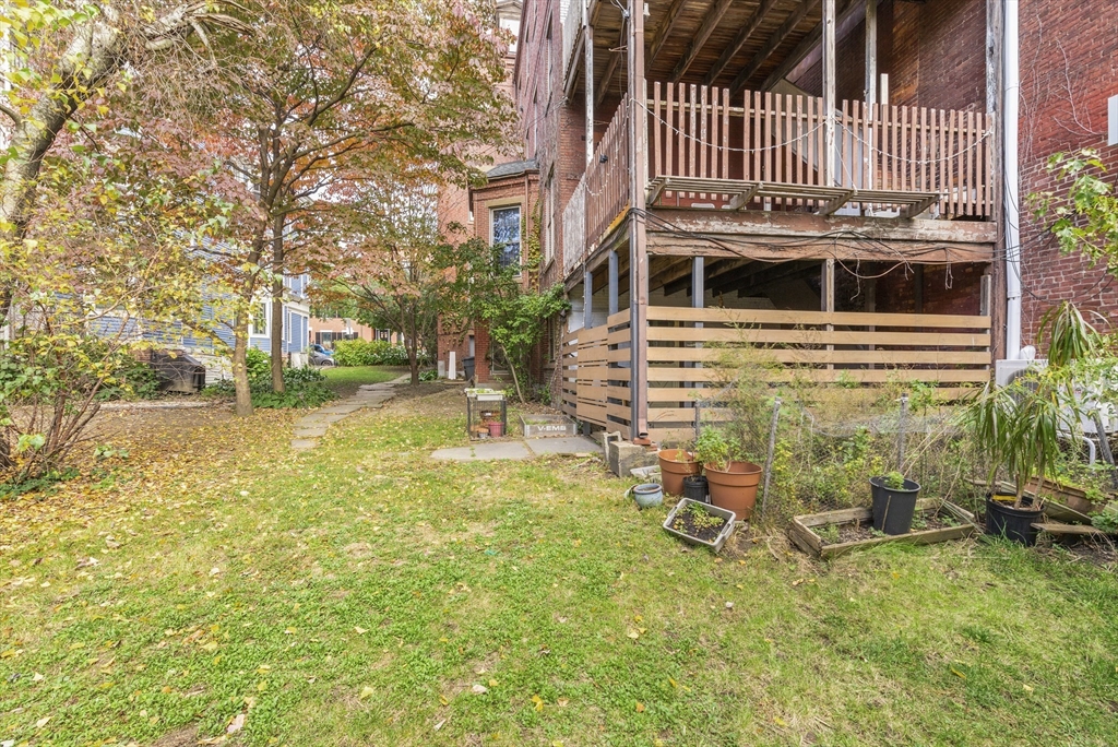 46 High Street Boston, MA 02129 - Photo 6 of 23