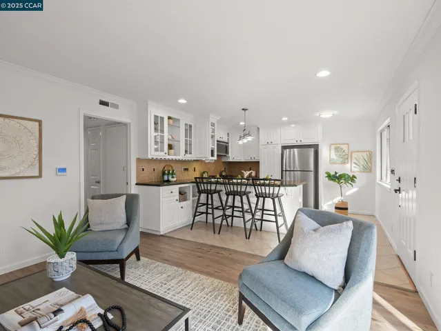 $2,950 | 200 El Dorado Avenue, Unit 17, Danville, CA 94526