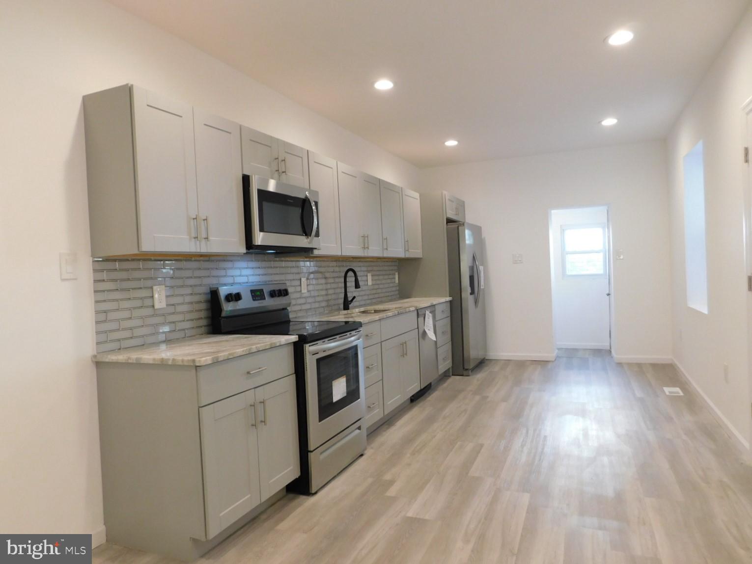 5823 Rodman Street Philadelphia, PA 19143 - Photo 12 of 46