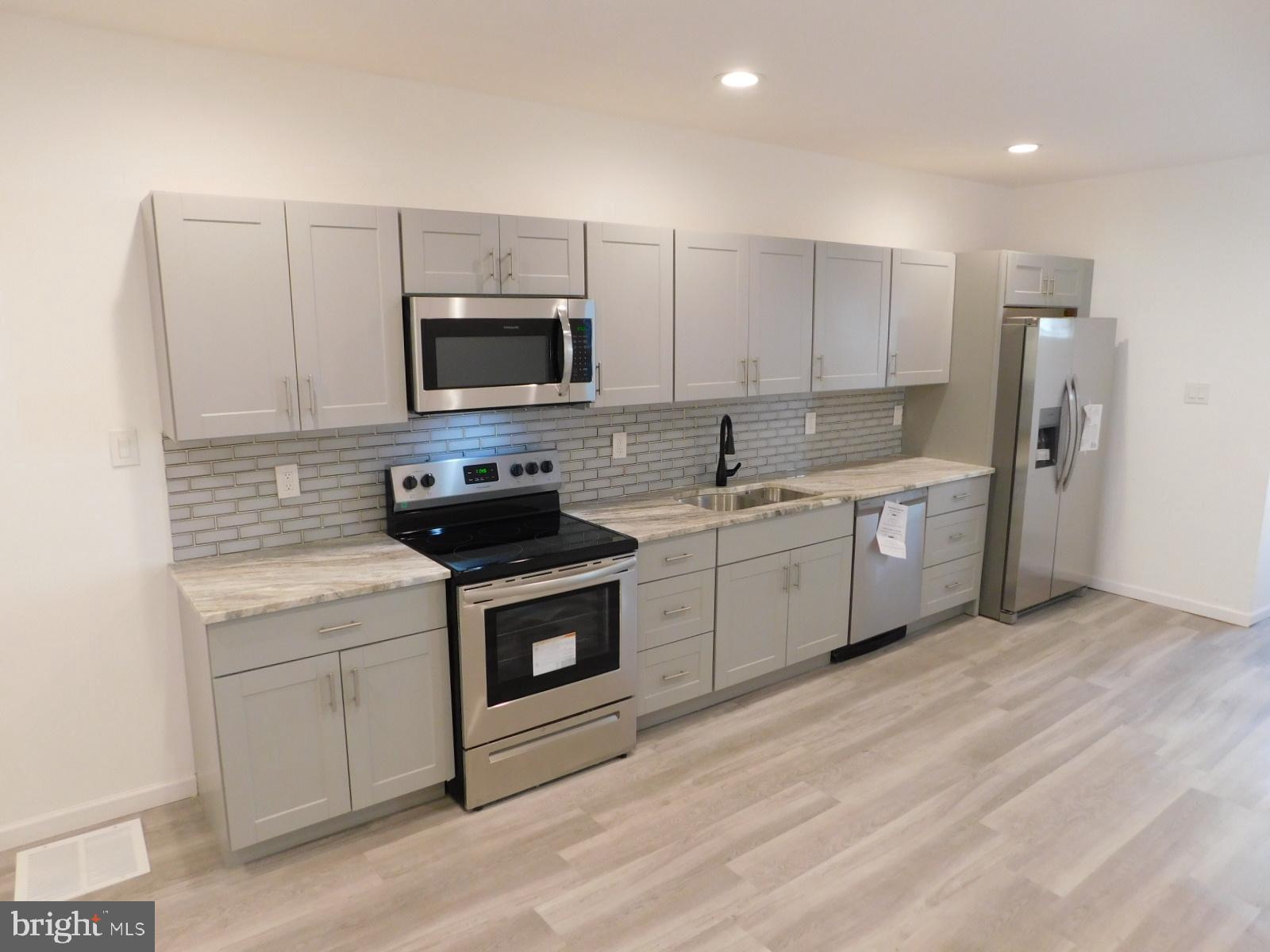 5823 Rodman Street Philadelphia, PA 19143 - Photo 13 of 46