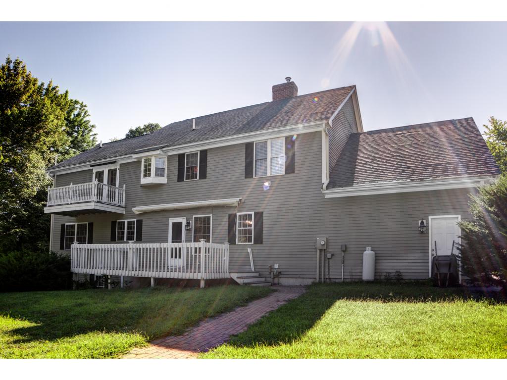 11 Merrill Crossing Bow, NH 03304 - Photo 2 of 33