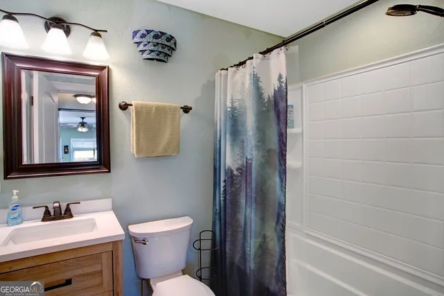 $522,500 | 105 Sharons Valley, Hayesville, NC 28904