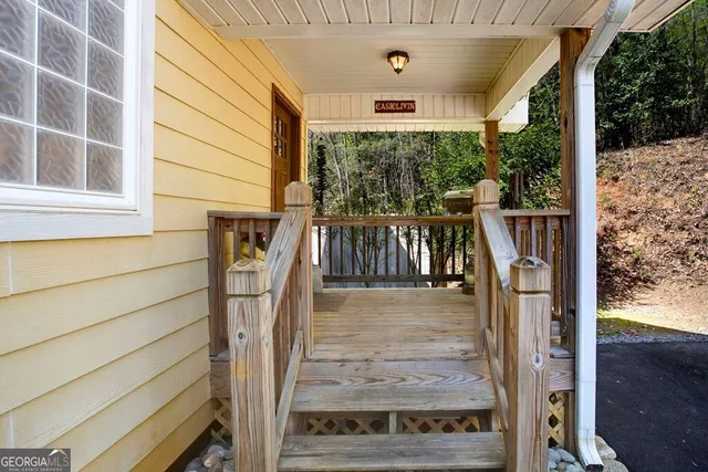 $522,500 | 105 Sharons Valley, Hayesville, NC 28904