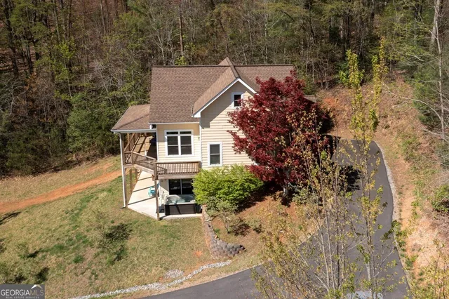 $522,500 | 105 Sharons Valley, Hayesville, NC 28904