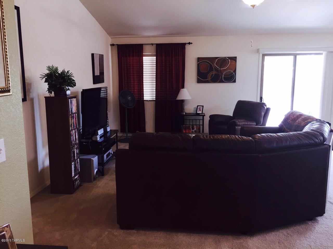 3356 South Thunder Chorus Road Tucson, AZ 85713 - Photo 7 of 21 Gallery Image 7