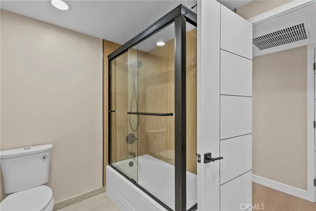 $949,000 | 1126 North Central Avenue, Unit 101, Glendale, CA 91202