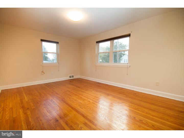 7410 Dungan Road Philadelphia, PA 19111 - Photo 12 of 23 Gallery Image 12