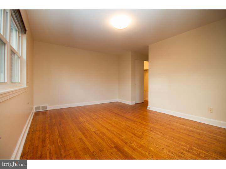 7410 Dungan Road Philadelphia, PA 19111 - Photo 13 of 23 Gallery Image 13