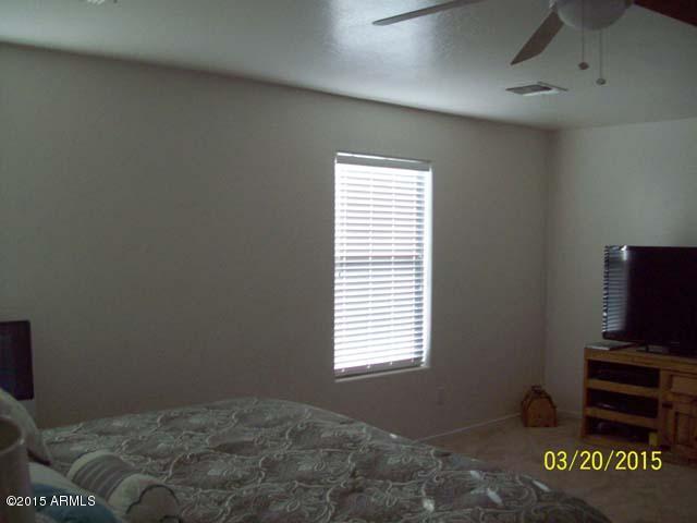 4124 South Sawmill Road Gilbert, AZ 85297 - Photo 16 of 16 Sitting Area In Master Bedroom.JPG