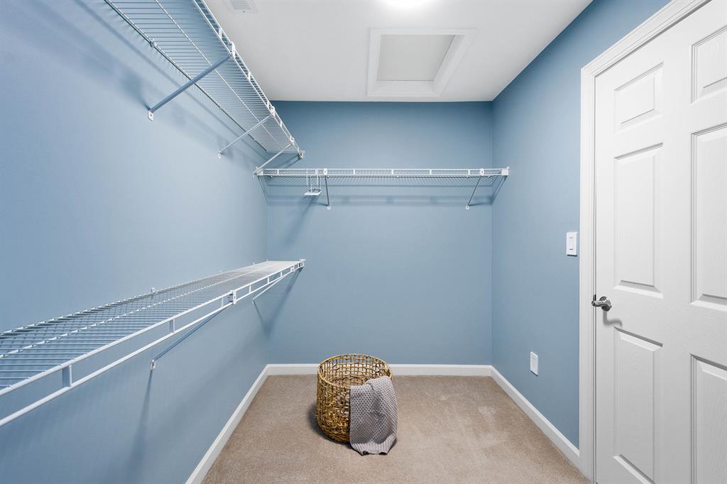 2025 Ridge Road South Park, PA 15129 - Photo 35 of 48 Gallery Image 35