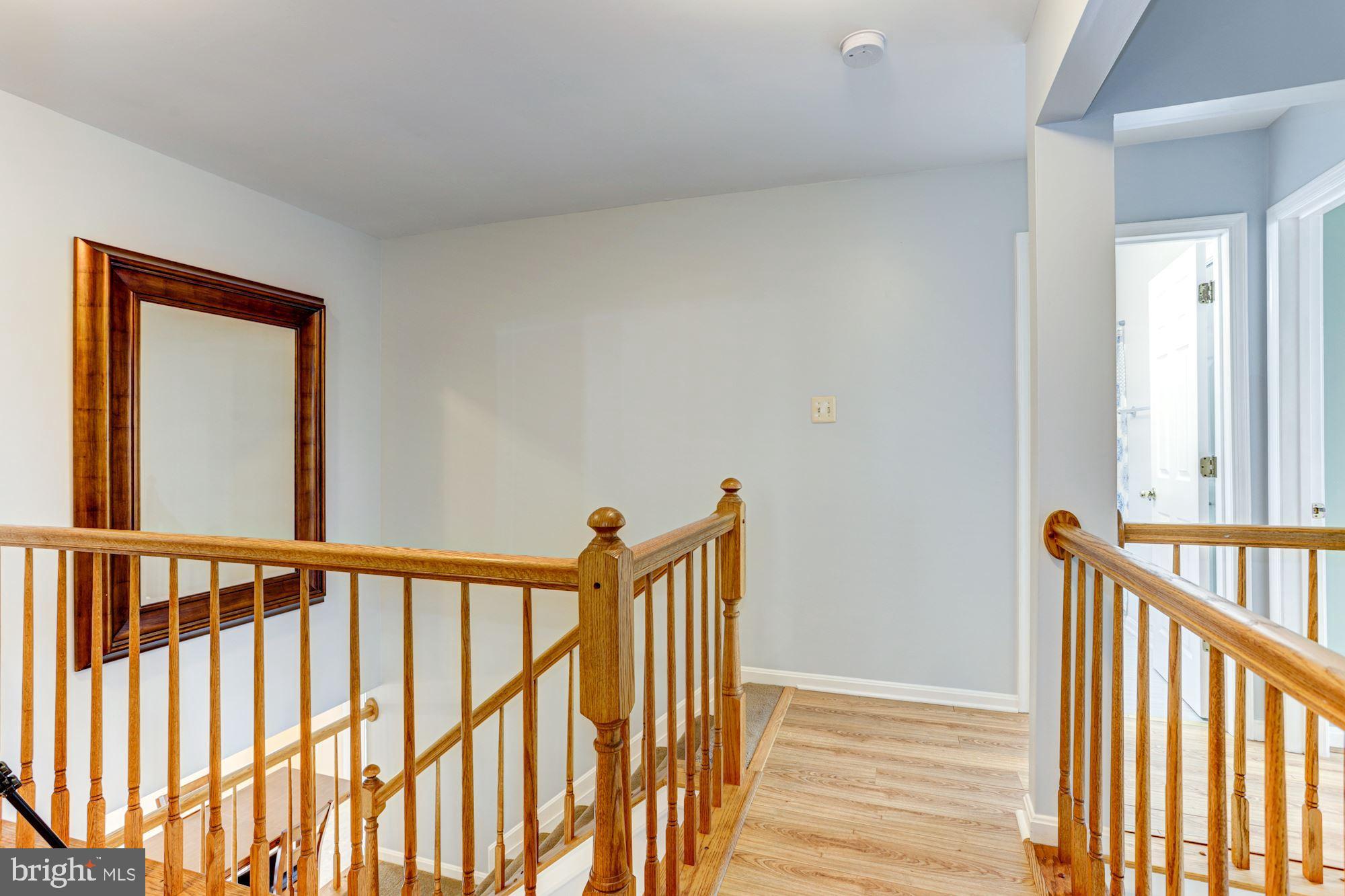6689 Hunter Road Elkridge, MD 21075 - Photo 17 of 43 Upper Level