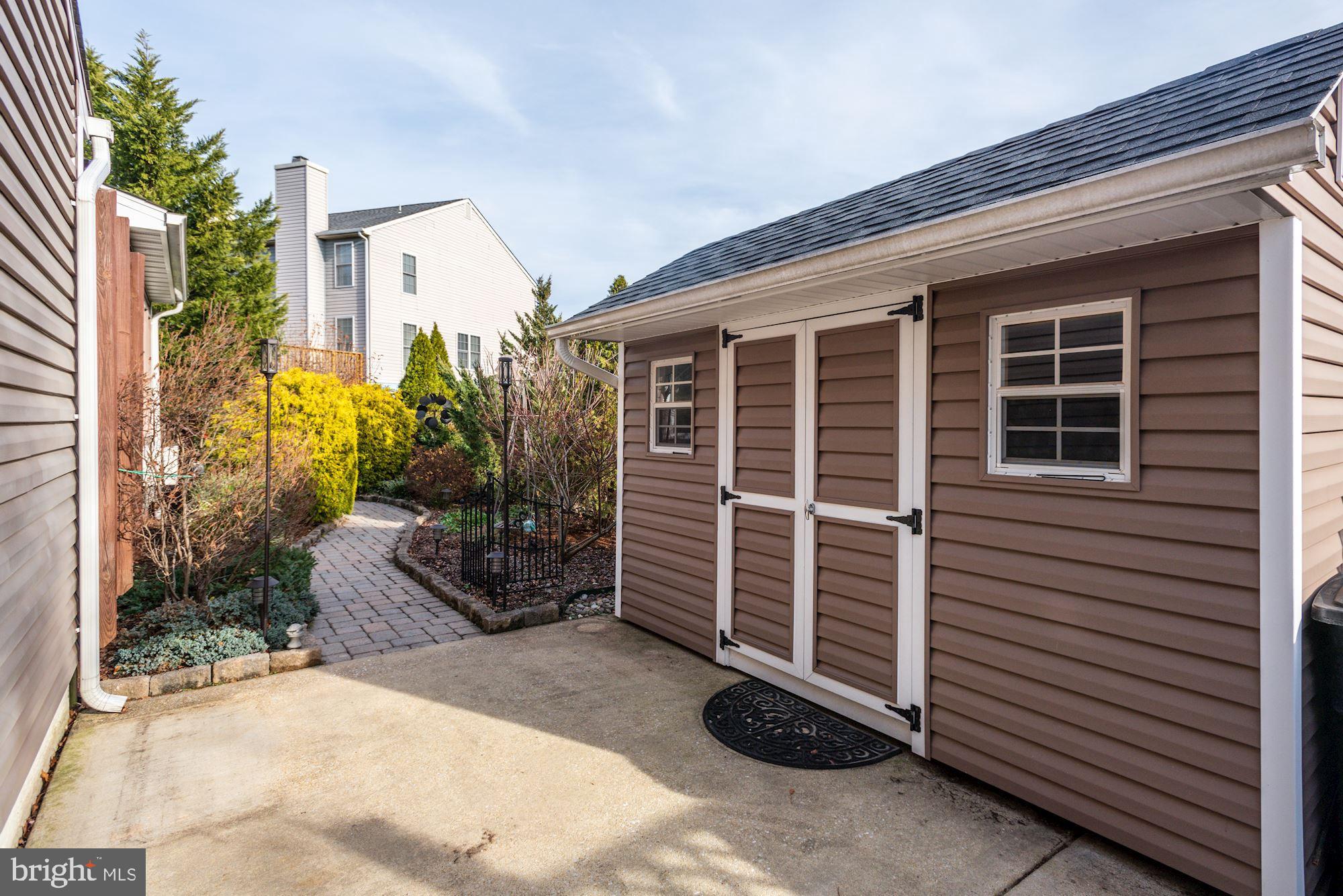 6689 Hunter Road Elkridge, MD 21075 - Photo 36 of 43 Secure Storage