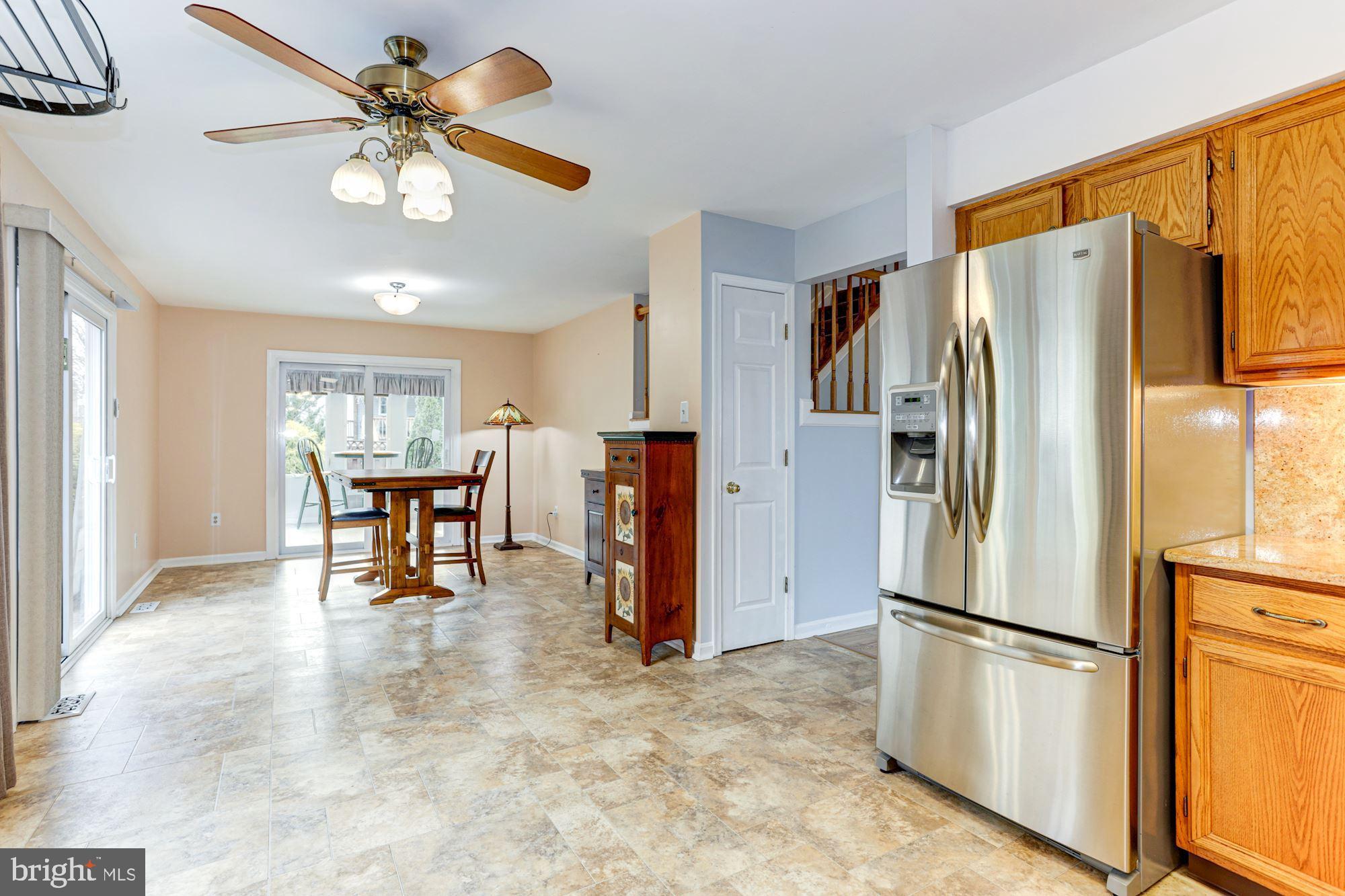 6689 Hunter Road Elkridge, MD 21075 - Photo 7 of 43 Kitchen & Breakfast Room