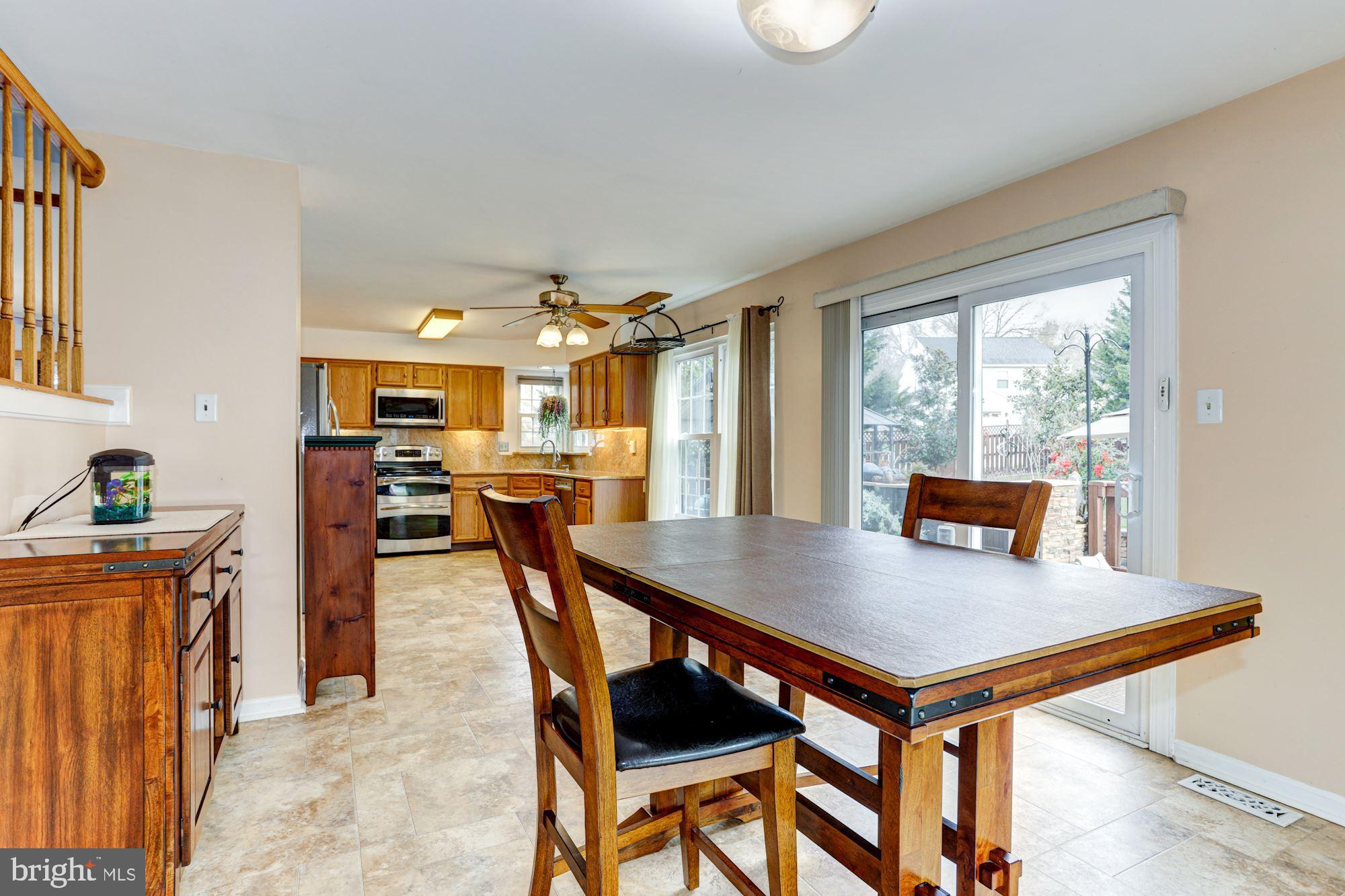 6689 Hunter Road Elkridge, MD 21075 - Photo 8 of 43 Breakfast Room & Kitchen