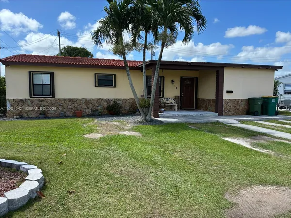 $3,500 | 1580 Northeast 12th Street, Homestead, FL 33033