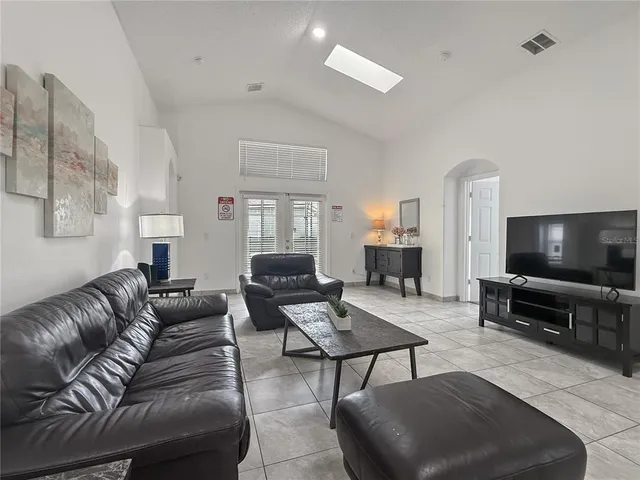 $3,150 | 2512 Oneida Loop, Kissimmee, FL 34747