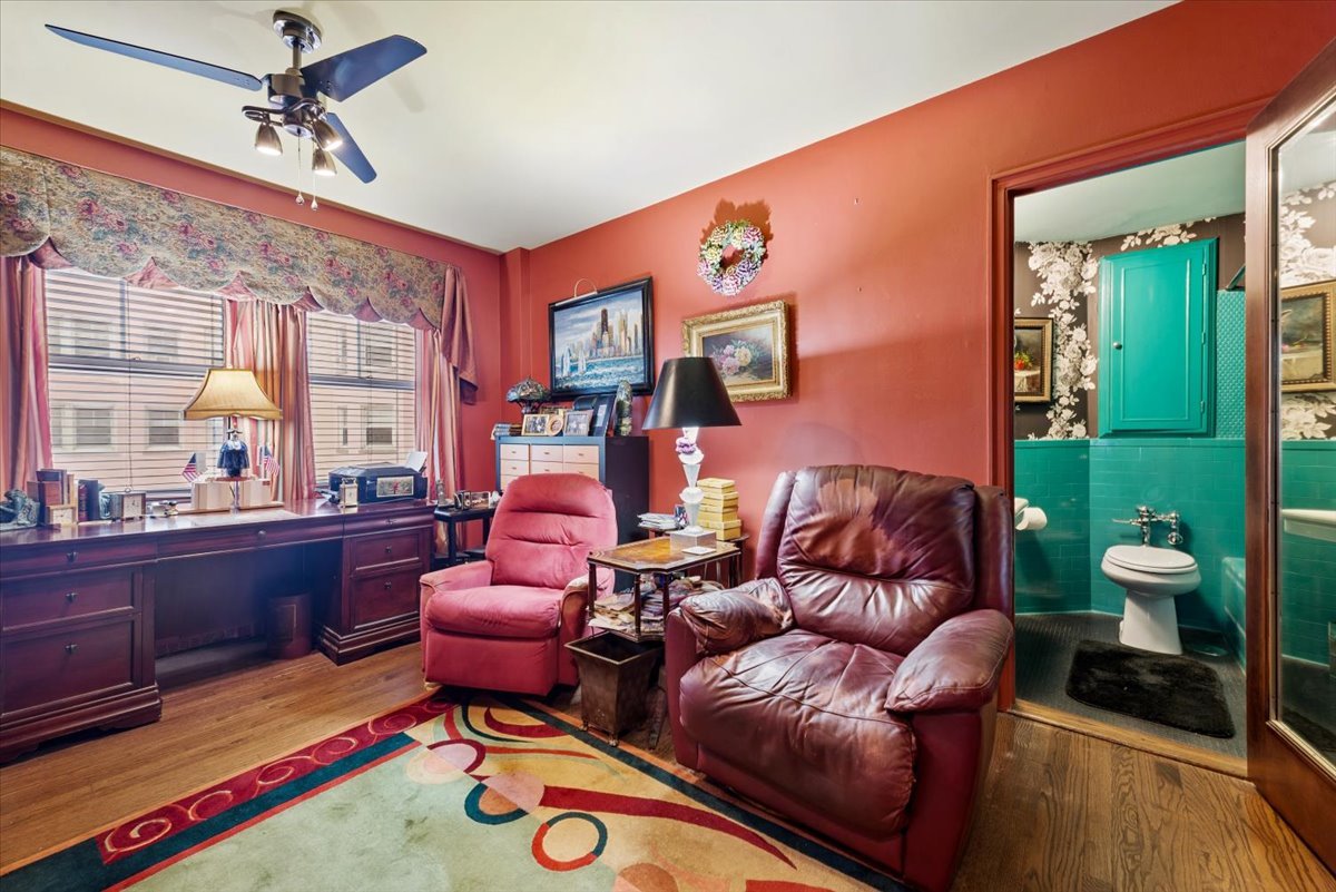 5555 North Sheridan Road, Unit 1007 Chicago, IL 60640 - Photo 18 of 32 Gallery Image 18