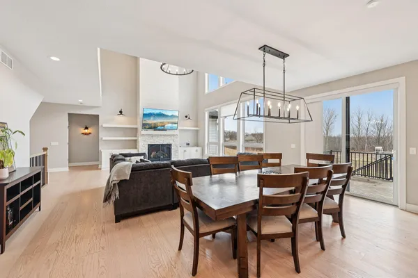 $1,500,000 | 19990 Fairlawn Avenue, Prior Lake, MN 55372