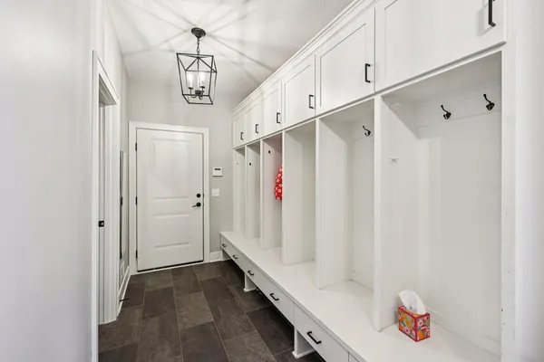 $1,500,000 | 19990 Fairlawn Avenue, Prior Lake, MN 55372