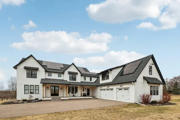 $1,500,000 | 19990 Fairlawn Avenue, Prior Lake, MN 55372