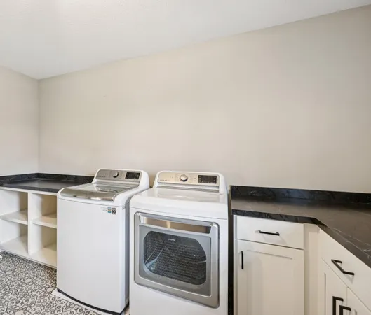 $1,500,000 | 19990 Fairlawn Avenue, Prior Lake, MN 55372