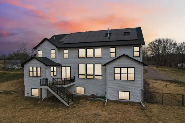 $1,500,000 | 19990 Fairlawn Avenue, Prior Lake, MN 55372