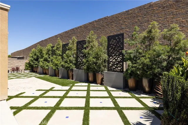 a view of backyard of a house