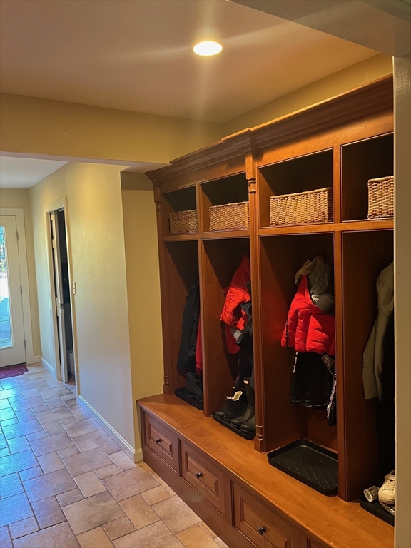 22 Hunters Road Boxford, MA 01921 - Photo 16 of 29
