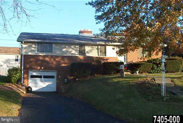 3047 Dundee Road York, PA 17406 - Photo 1 of 1 Gallery Image 1