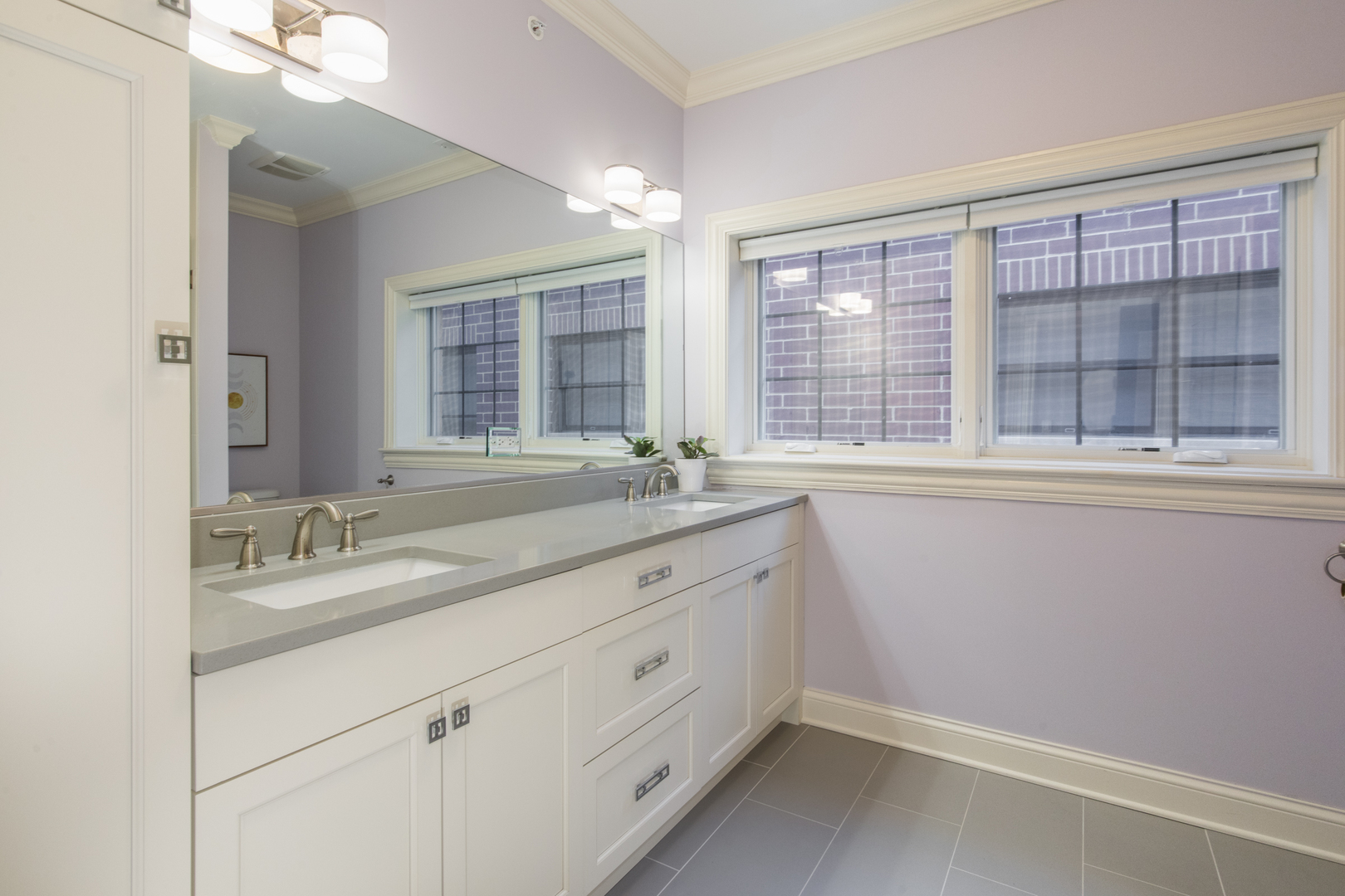 20 South Fairview Avenue, Unit 4N Park Ridge, IL 60068 - Photo 23 of 40 Gallery Image 23