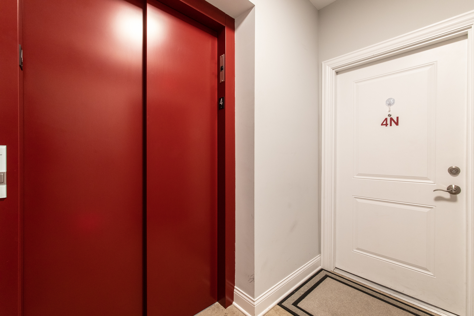 20 South Fairview Avenue, Unit 4N Park Ridge, IL 60068 - Photo 4 of 40 Gallery Image 4