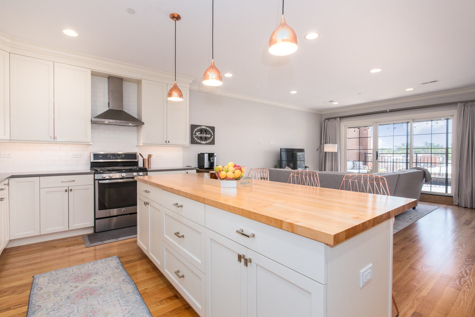 20 South Fairview Avenue, Unit 4N Park Ridge, IL 60068 - Photo 6 of 40 Gallery Image 6