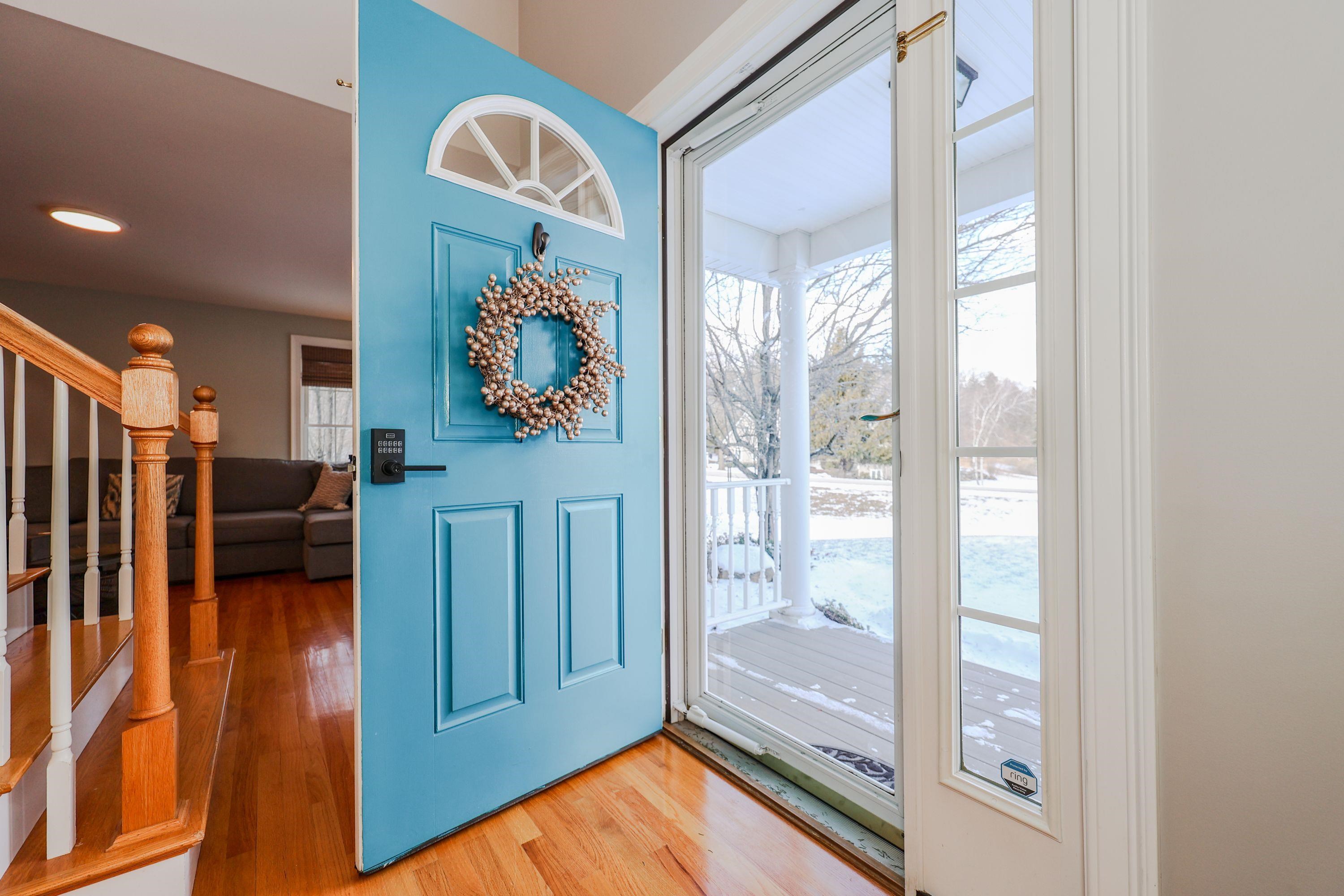 25 Spruce Lane Stratham, NH 03885 - Photo 11 of 40 Gallery Image 11