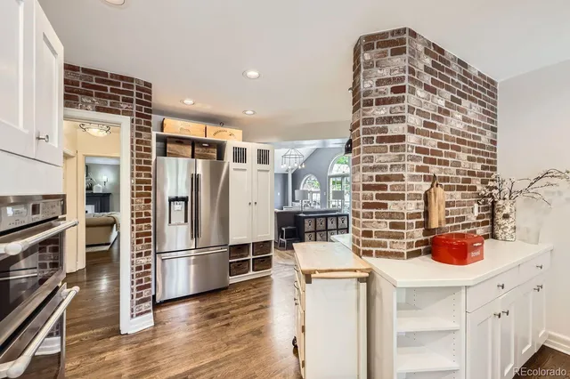 $5,600 | 1000 North Monaco St Parkway, Denver, CO 80220