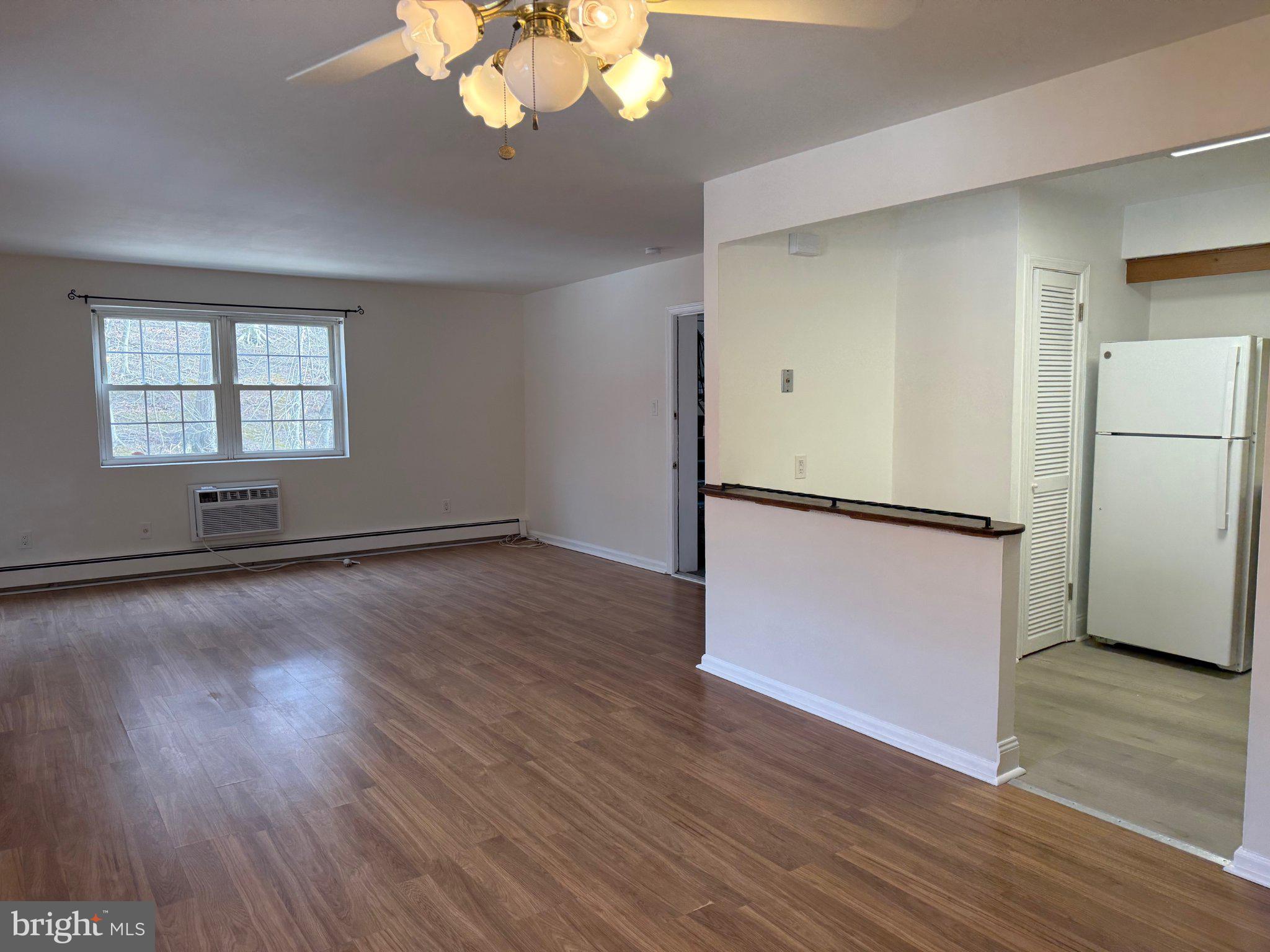 512 Stidman Drive, Unit D3 Springfield, PA 19064 - Photo 5 of 9 Spacious, sunlit living area awaits you.