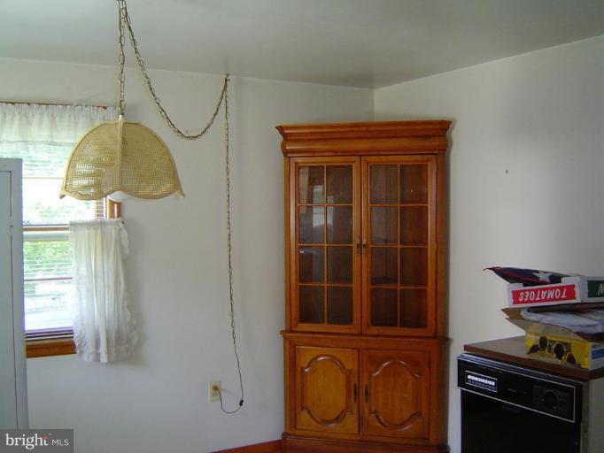 1760 Hunting Ridge Road Winchester, VA 22603 - Photo 6 of 7 Dining Room