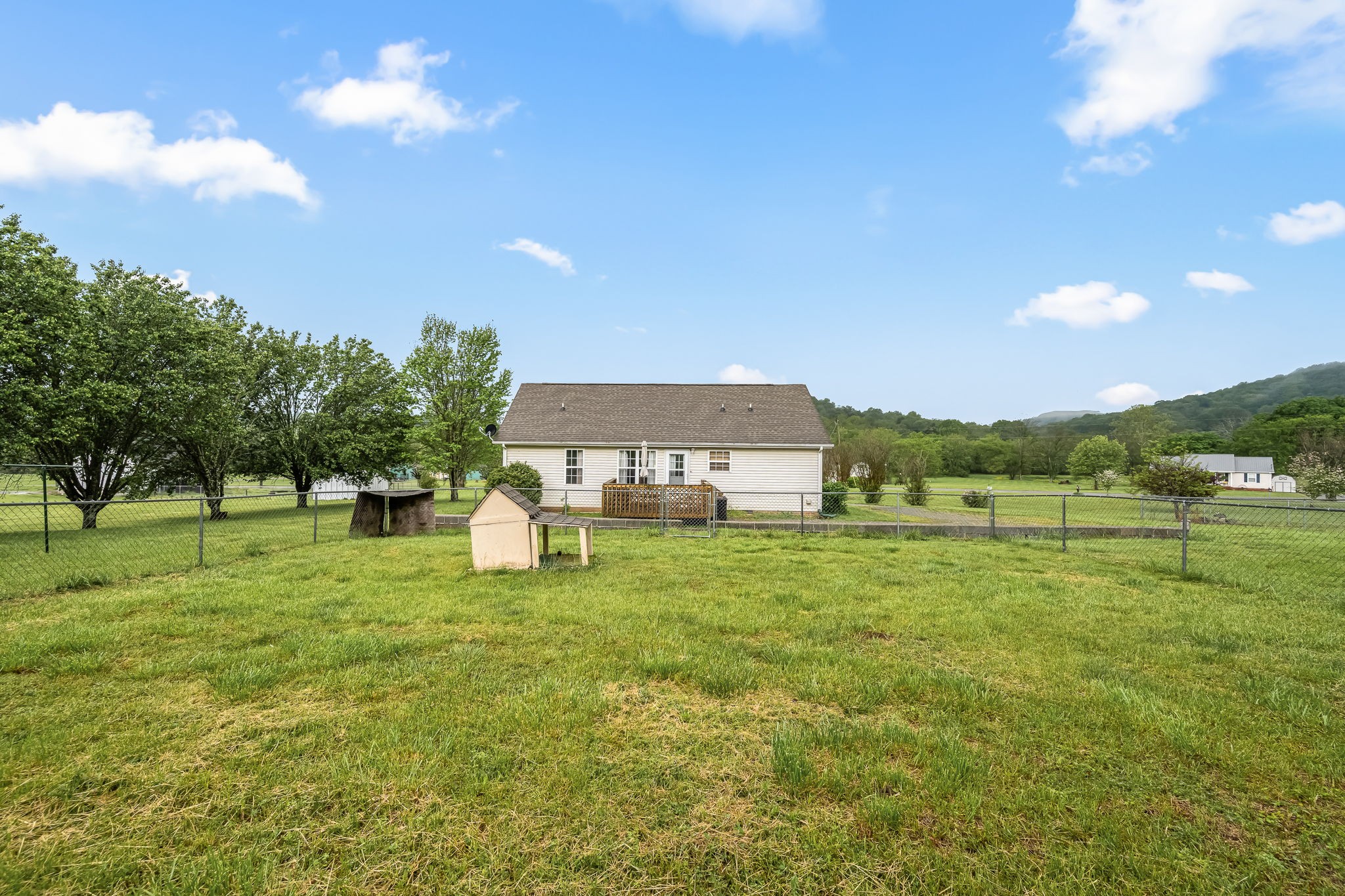 9 Volunteer Road Petersburg, TN 37144 - Photo 40 of 44 Gallery Image 40