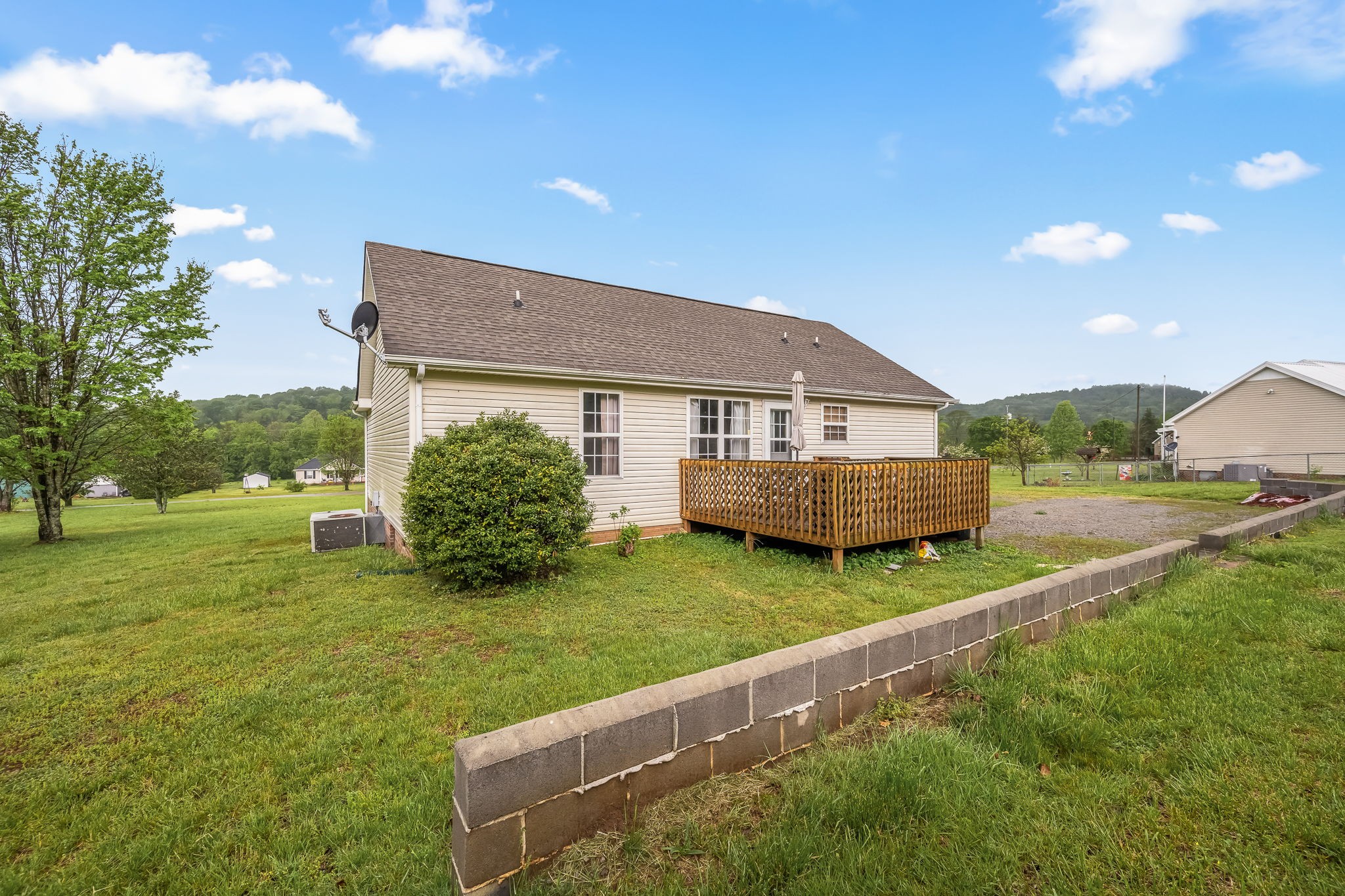 9 Volunteer Road Petersburg, TN 37144 - Photo 43 of 44 Gallery Image 43