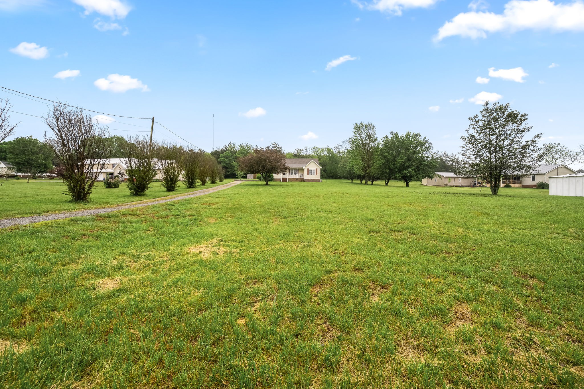 9 Volunteer Road Petersburg, TN 37144 - Photo 5 of 44 Gallery Image 5
