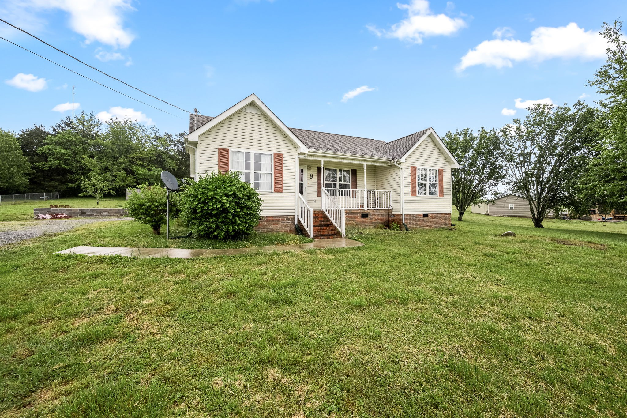 9 Volunteer Road Petersburg, TN 37144 - Photo 9 of 44 Gallery Image 9