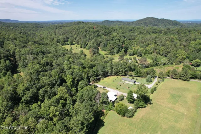 $290,000 | 556 Northwest No Pone Valley Road Northwest, Georgetown, TN 37336
