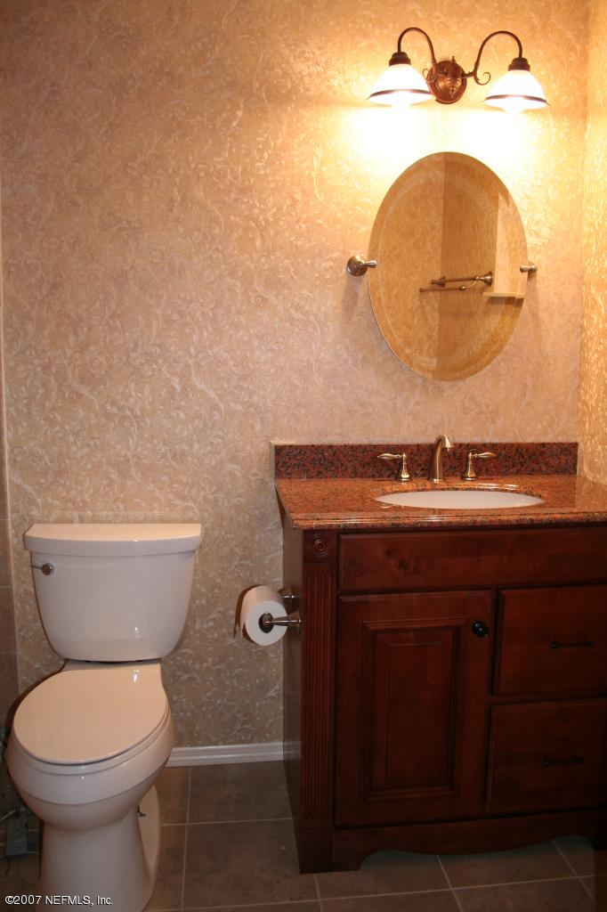 1056 Carter Road Lawtey, FL 32058 - Photo 12 of 16 Master Bath