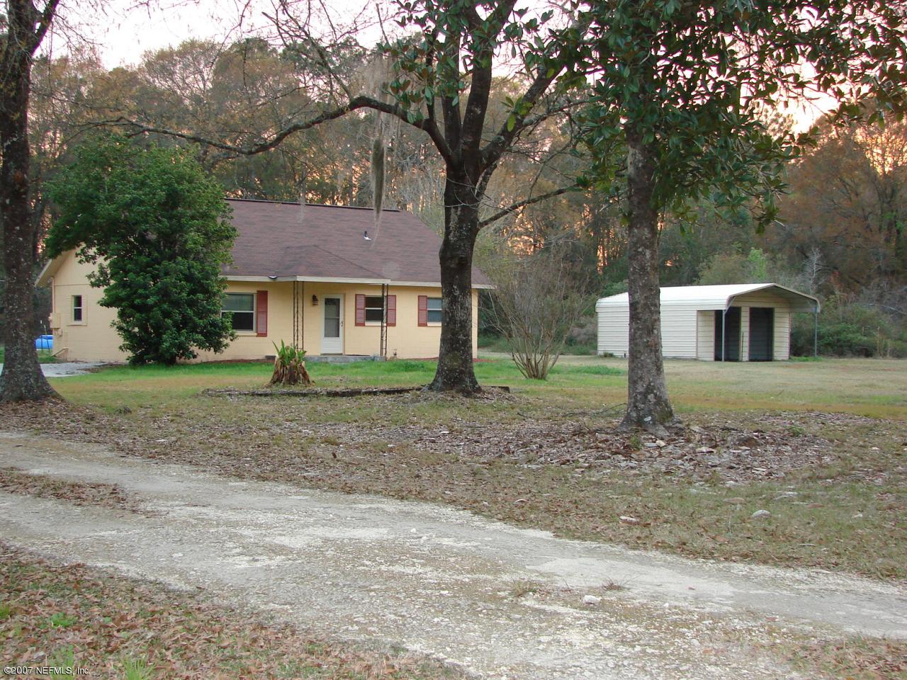 1056 Carter Road Lawtey, FL 32058 - Photo 4 of 16 House from the Driveway