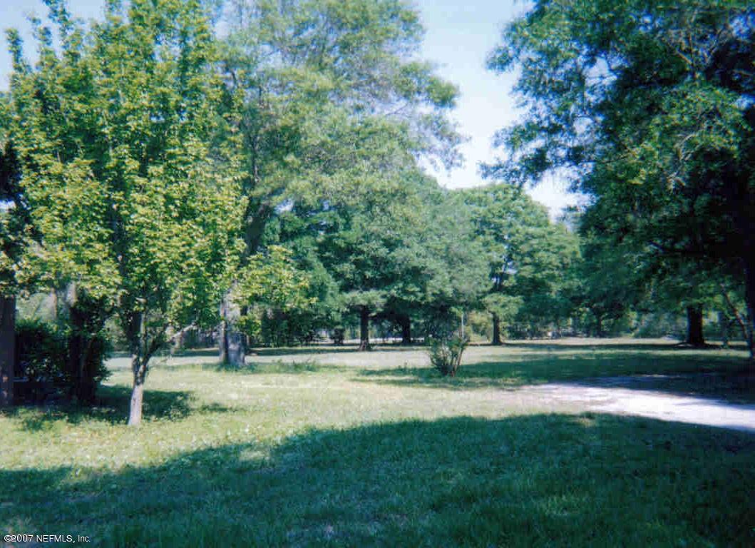 1056 Carter Road Lawtey, FL 32058 - Photo 5 of 16 Looking toward Carter Rd