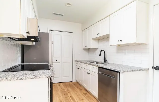 $2,250 | 1623 Francis Road, Knoxville, TN 37909