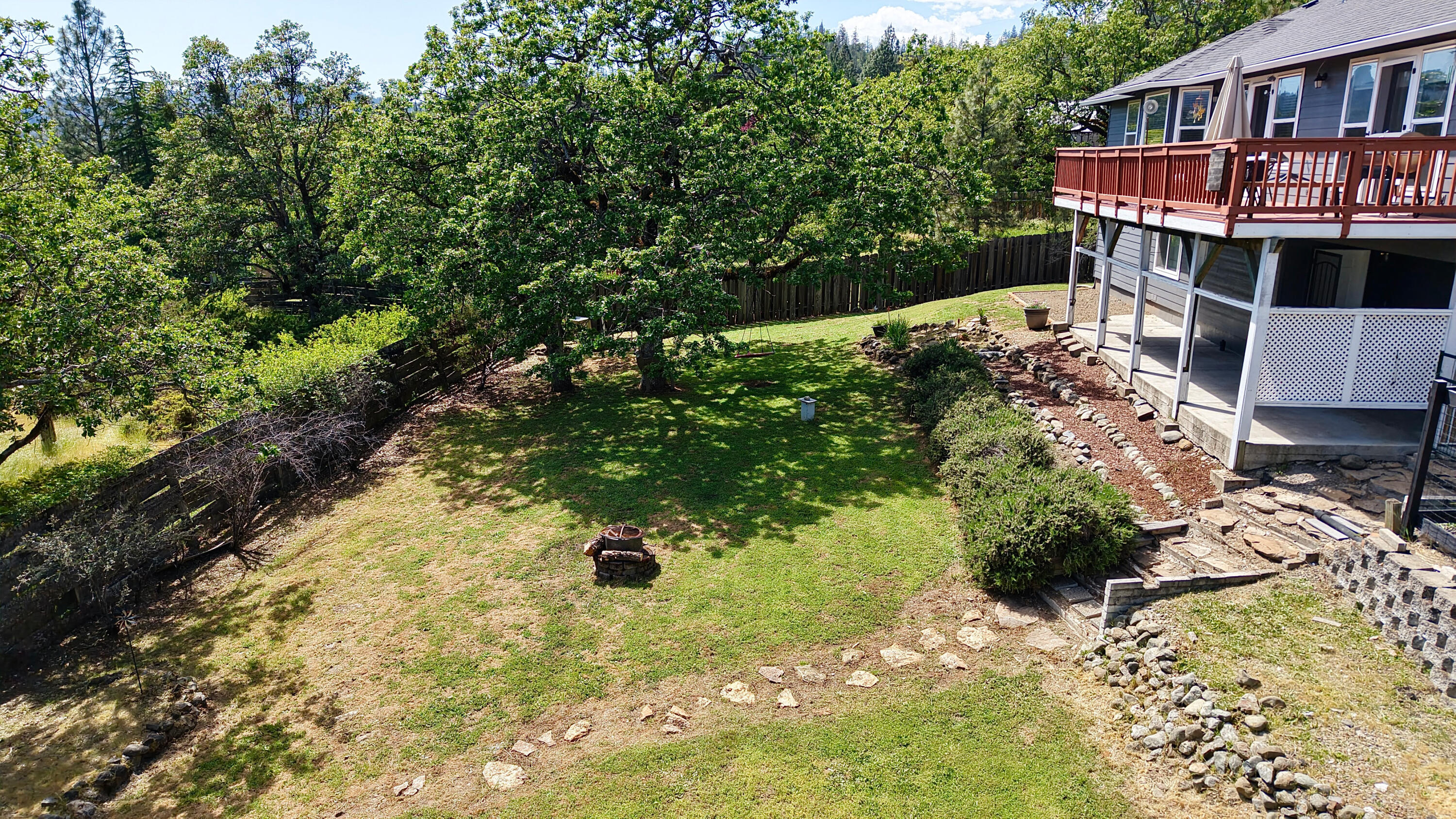 381 Pinetop Terrace Shady Cove, OR 97539 - Photo 46 of 66