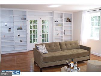 1509 Scrope Road Rydal, PA 19046 - Photo 4 of 12 Living Room